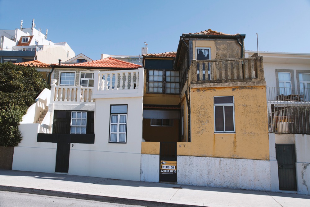 focus-aventure-julia-laffaille-porto-portugal-foz-de-douro-maison-rue